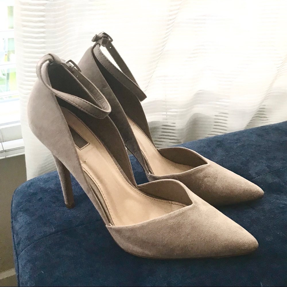 Tall gray suede pumps
